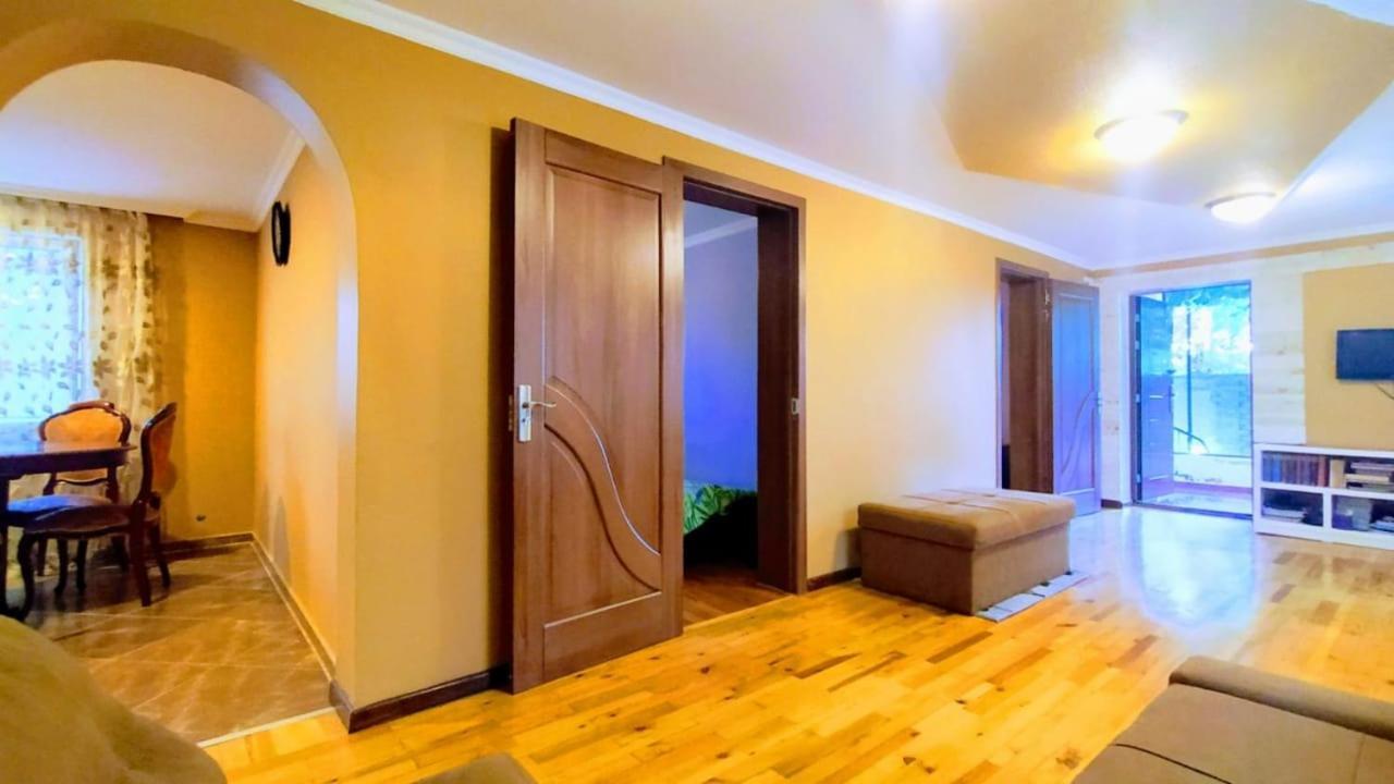 Nita Apartment Kobuleti Exterior photo